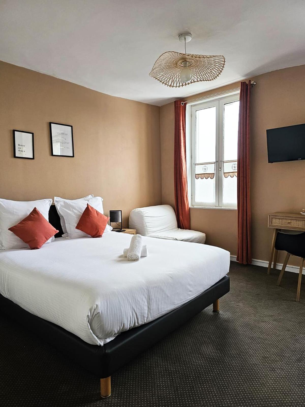 Le Lion D'or Hotel Bernay (Eure)